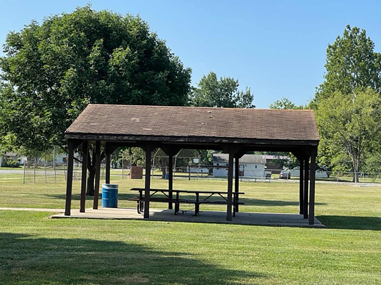 the pavilion at Echlin Park