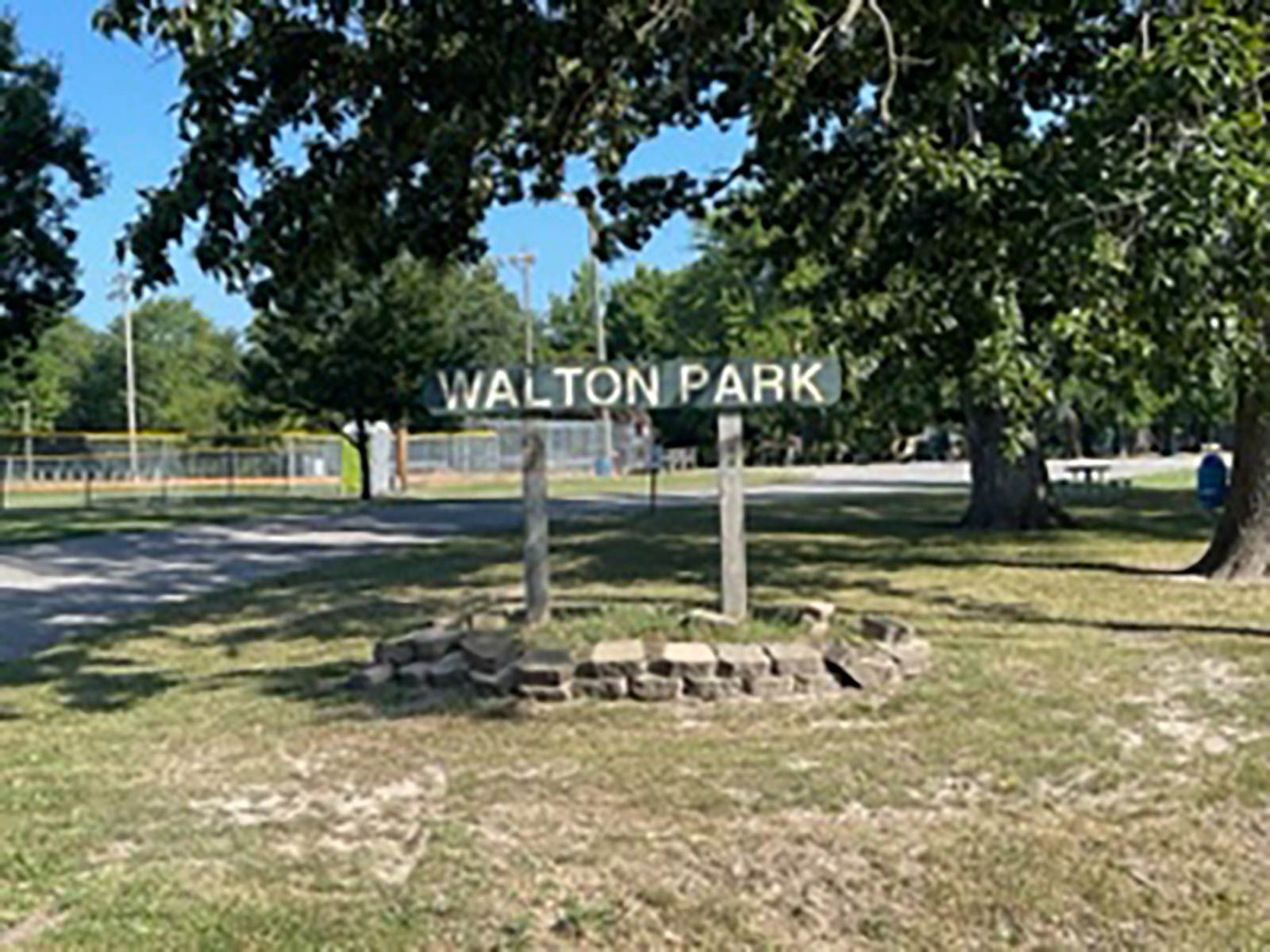 Walton Park welcome sign
