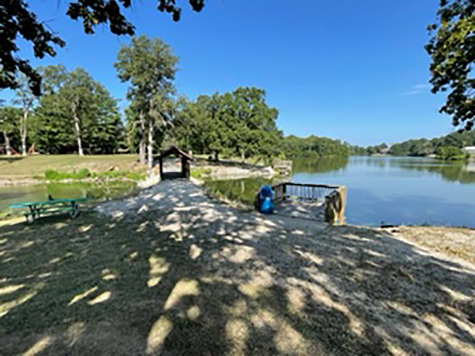 walkway and bridge near the lake at Walton Park